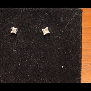 Pair of 14k White Gold Diamond Studs, .25 carat wt